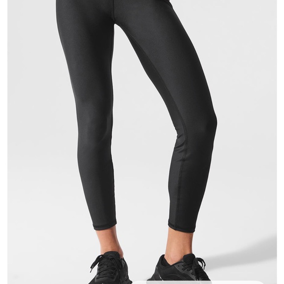 ALO Yoga Black Leggings NWT - Picture 3 of 4